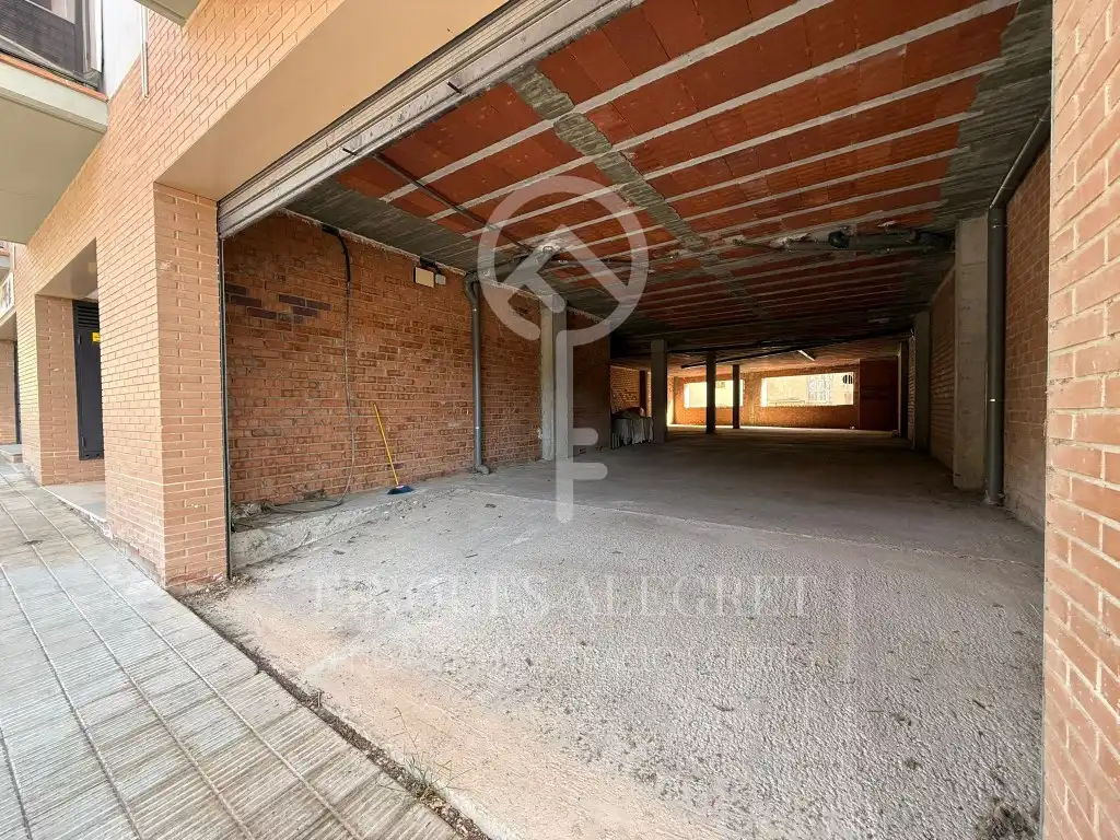 Local comercial en alquiler en Calle Acadèmia General Bàsica, imagen 7