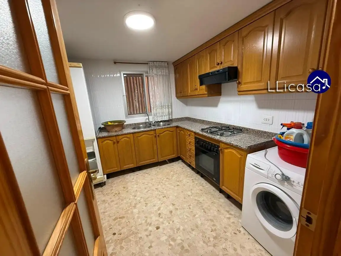 Cocina de Casa o chalet en venta en Llíria con Jardín privado, Terraza y Trastero