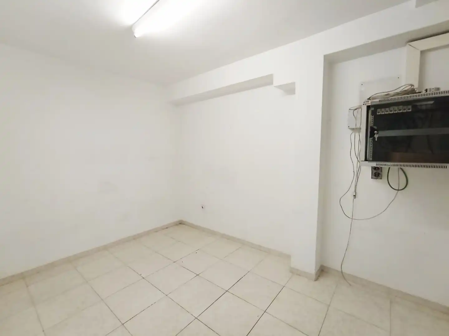 Gewerbefläche zur Miete in Sant Genis 3, imagen 12