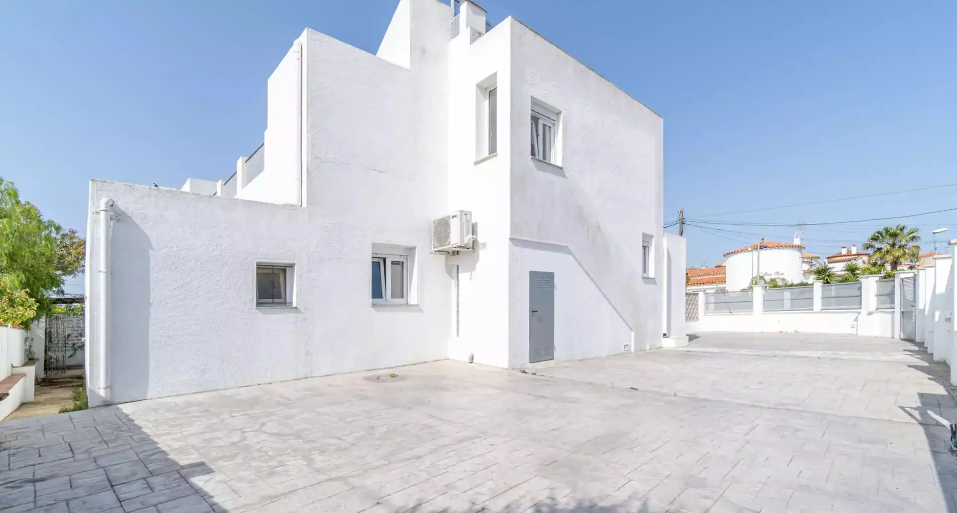 Casa con piscina in vendita a REQUESENS, imagen 6