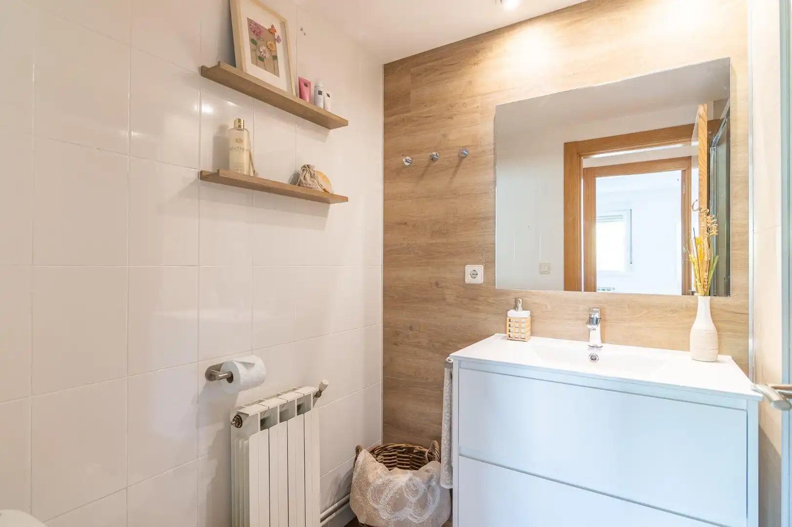 Flat for sale in Calle del Lago, Mendillorri