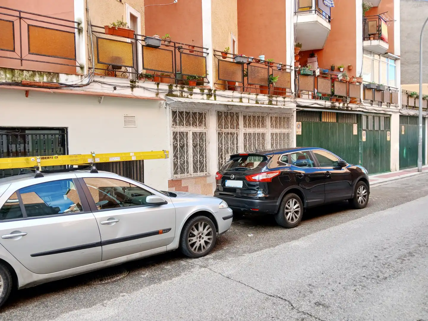 Local comercial en venta en Calle Gaudí 10, imagen 2