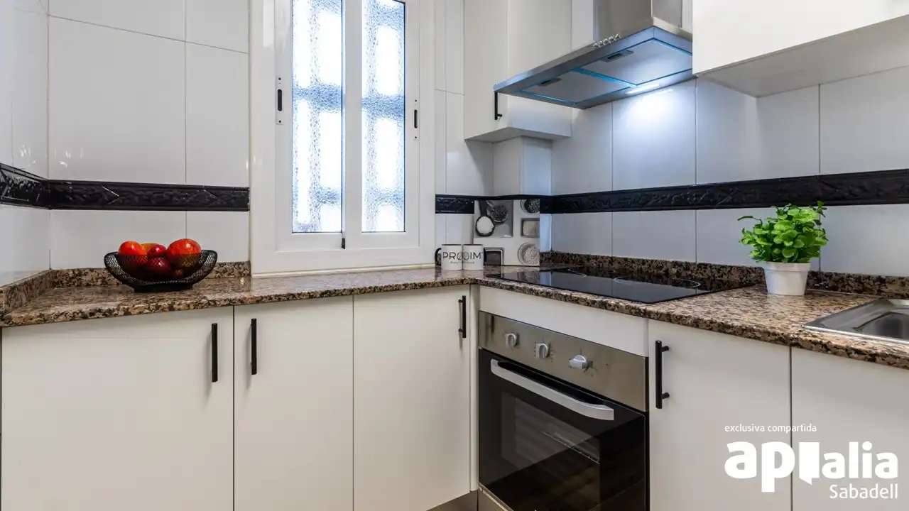 Cuina de Pis en venda en Sabadell amb Aire condicionat, Calefacció i Parquet