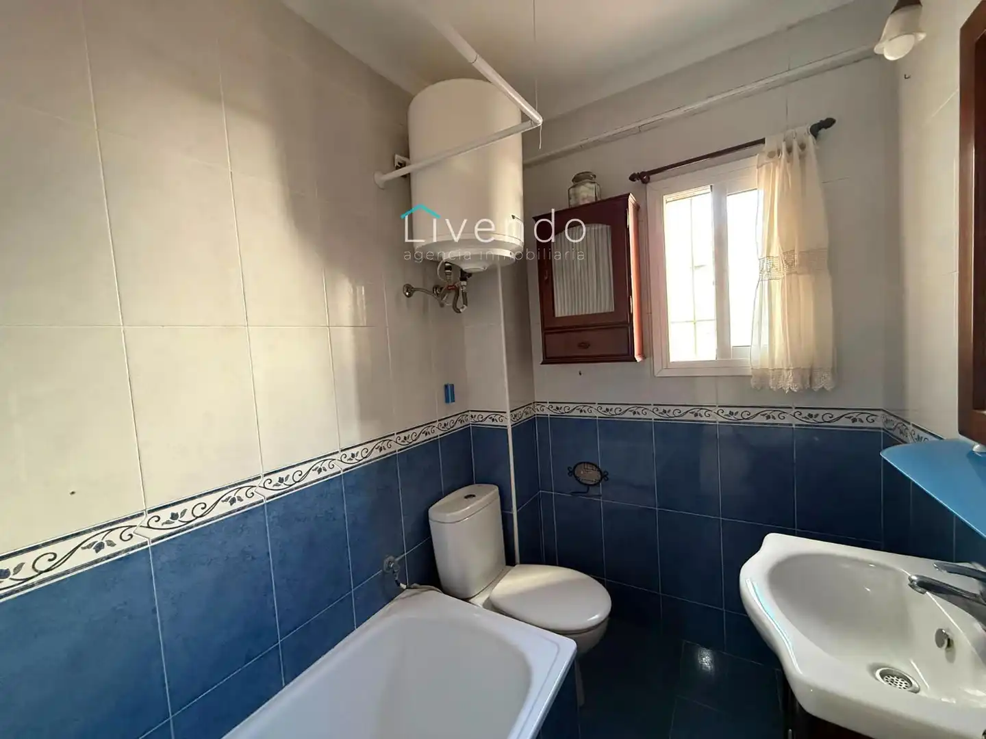 Bany de Pis en venda en San Fernando amb Aire condicionat