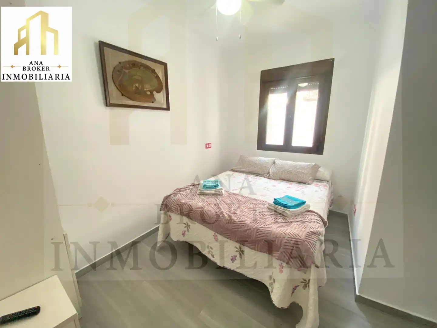 Dormitori de Casa o xalet en venda en Ronda amb Aire condicionat, Terrassa i Moblat