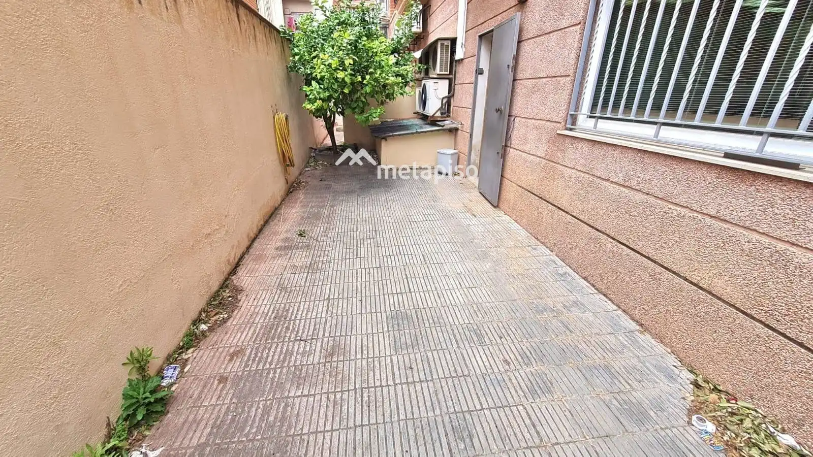 Außenansicht von Büro zur Miete in El Vendrell