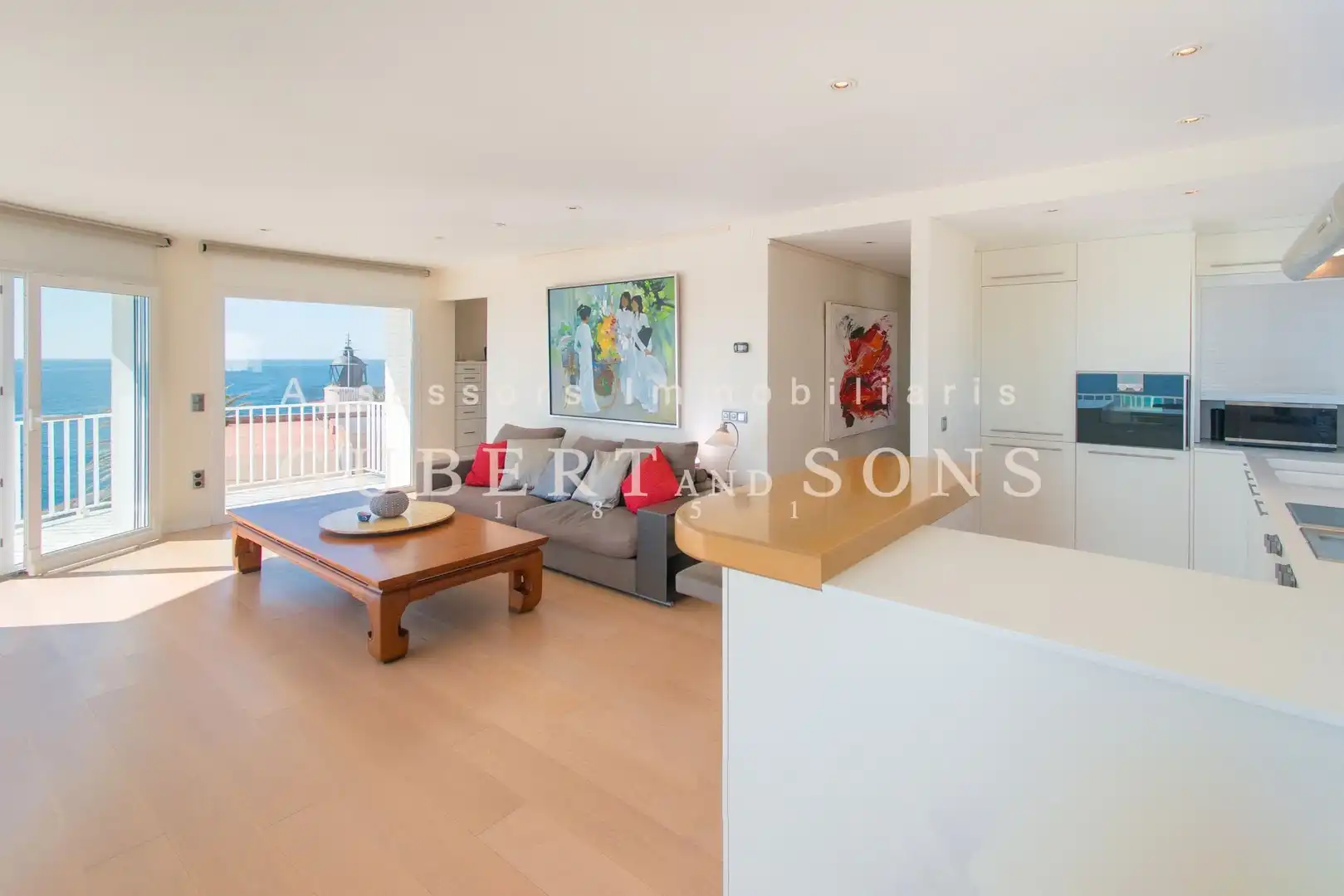 Sala de estar de Piso en venta en Palamós con Aire acondicionado, Calefacción y Terraza