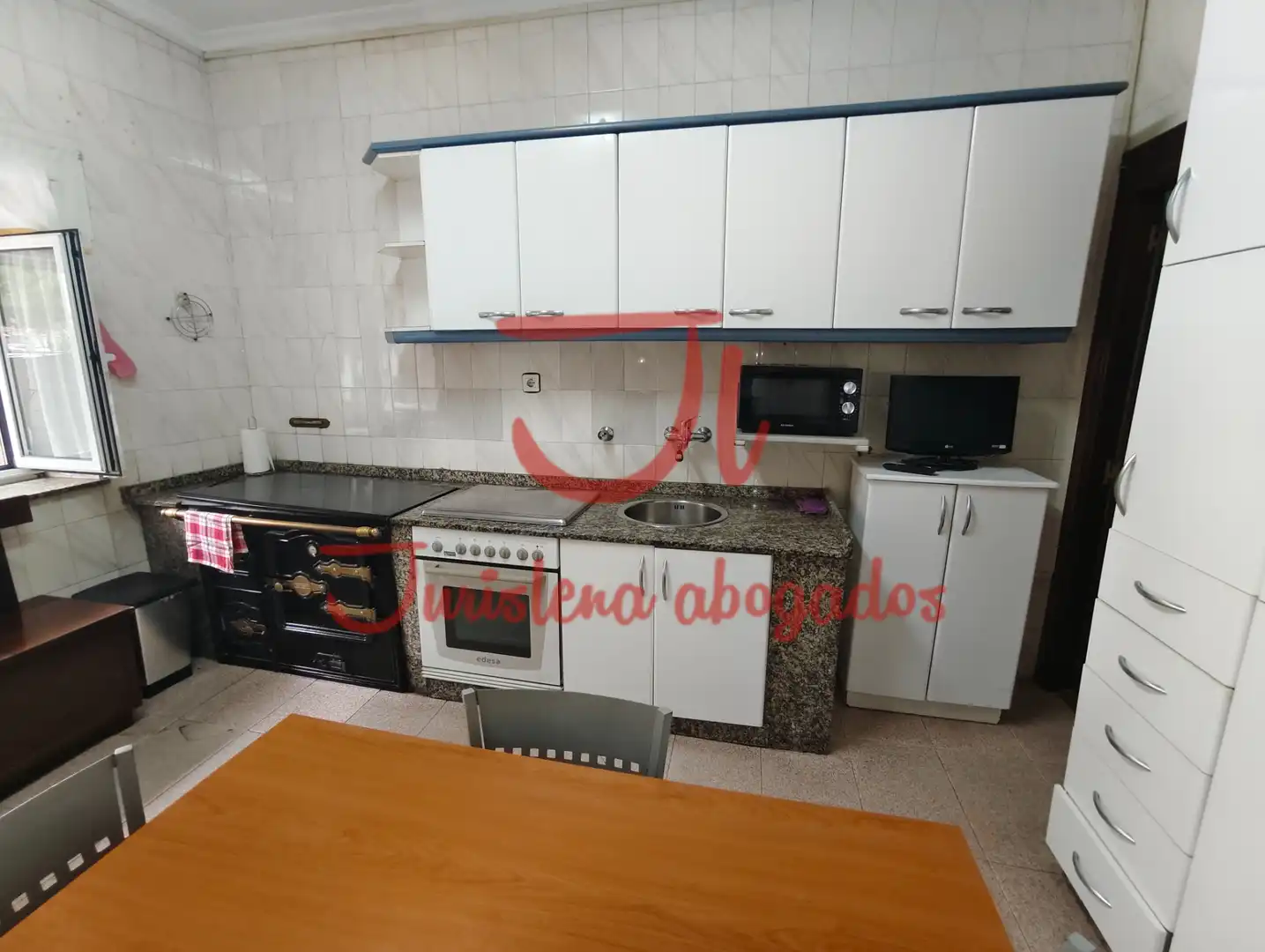 Casa aparellada amb jardí en venda a Aldea Bustiello 31, imagen 7