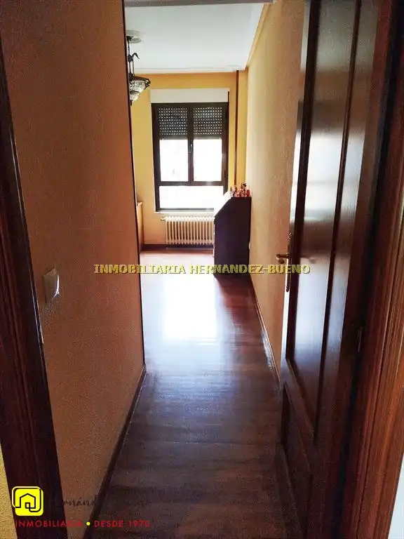 Piso en venta en Salamanca con Calefacción, Trastero y Amueblado