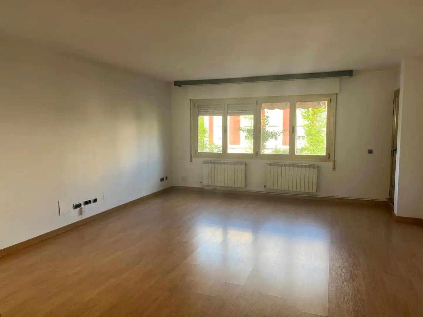 Sala de estar de Piso en venta en Aranjuez con Aire acondicionado, Calefacción y Parquet