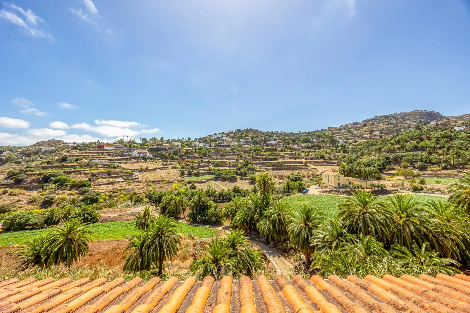Casa amb terrassa en venda a Calle Miguel de Cervantes Saavedra