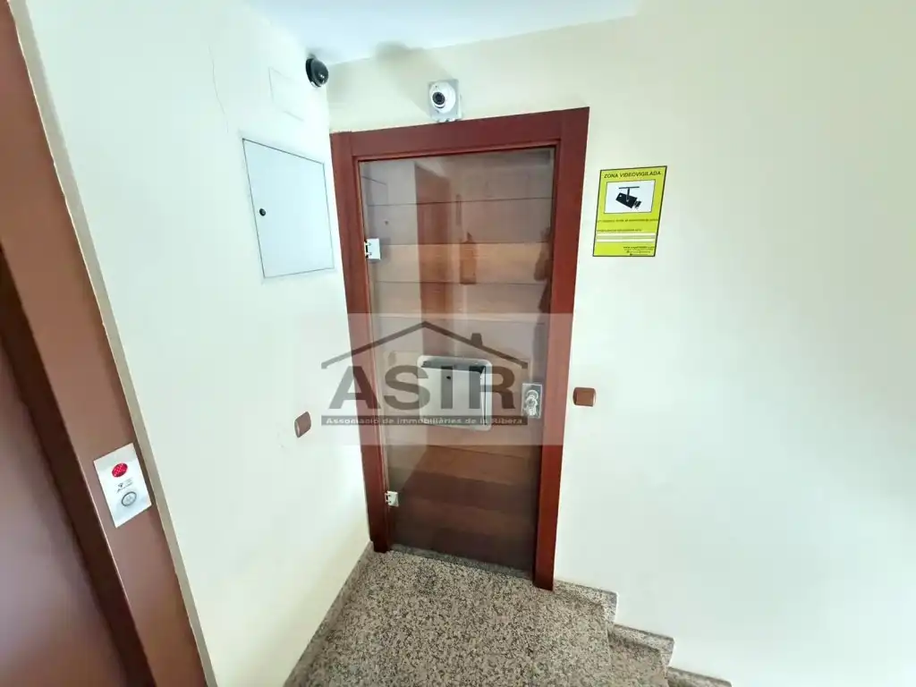 Büro zum Verkauf in Alzira