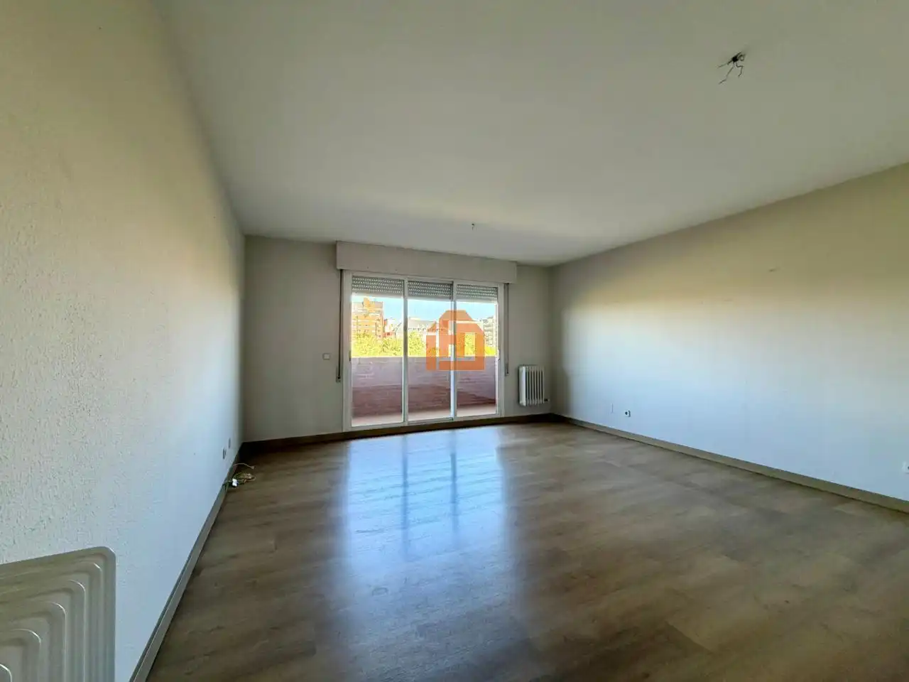 Sala de estar de Piso de alquiler en León Capital  con Calefacción y Trastero