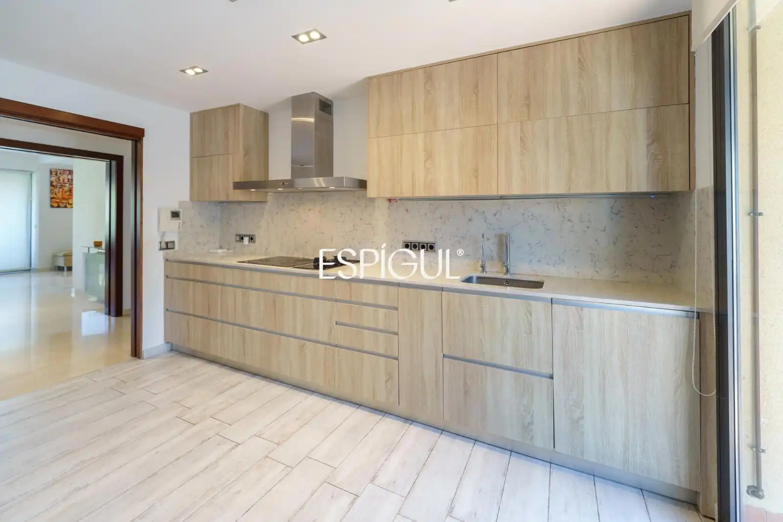 Cocina de Piso de alquiler en Barcelona con Aire acondicionado, Calefacción y Terraza