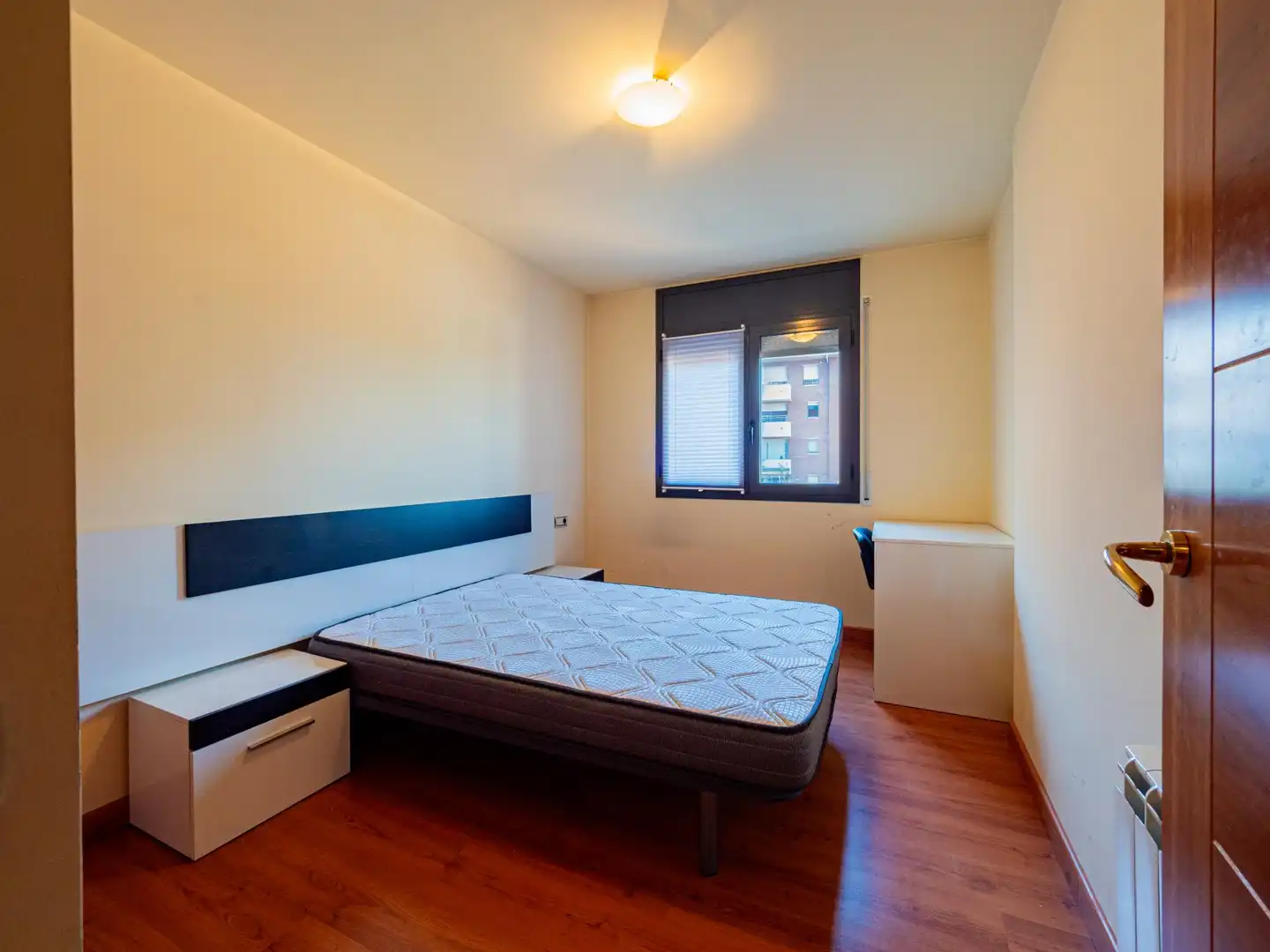 Habitación de Piso en venta en Vic con Calefacción