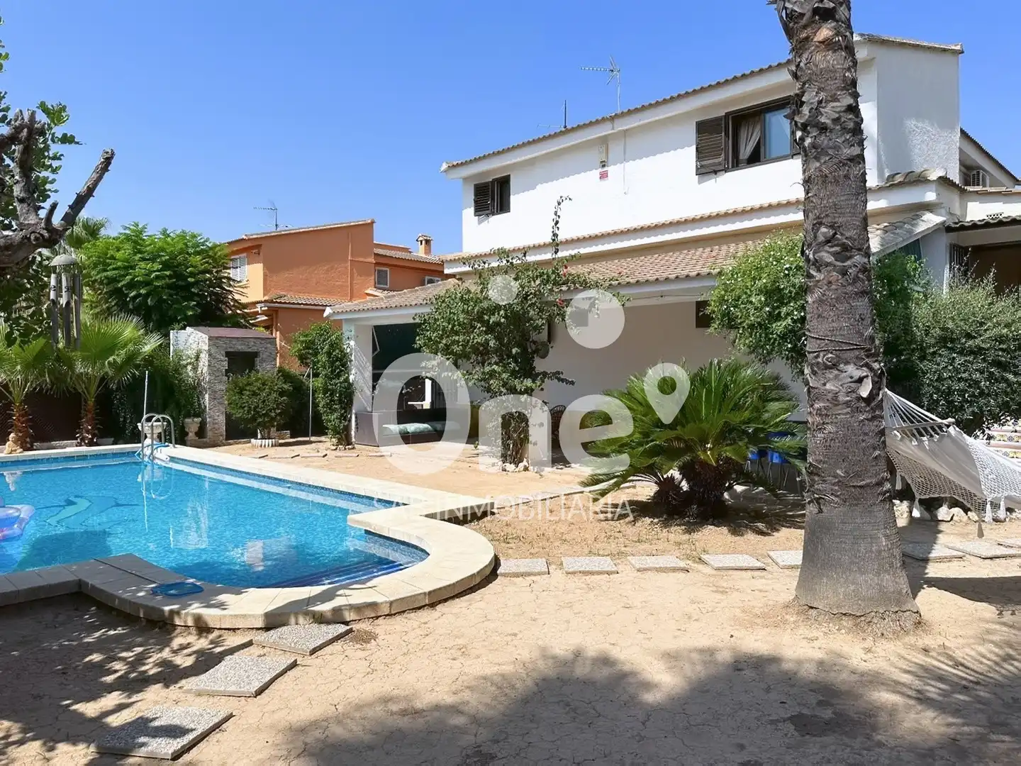 Piscina de Casa o xalet en venda en L'Eliana amb Aire condicionat, Calefacció i Jardí privat