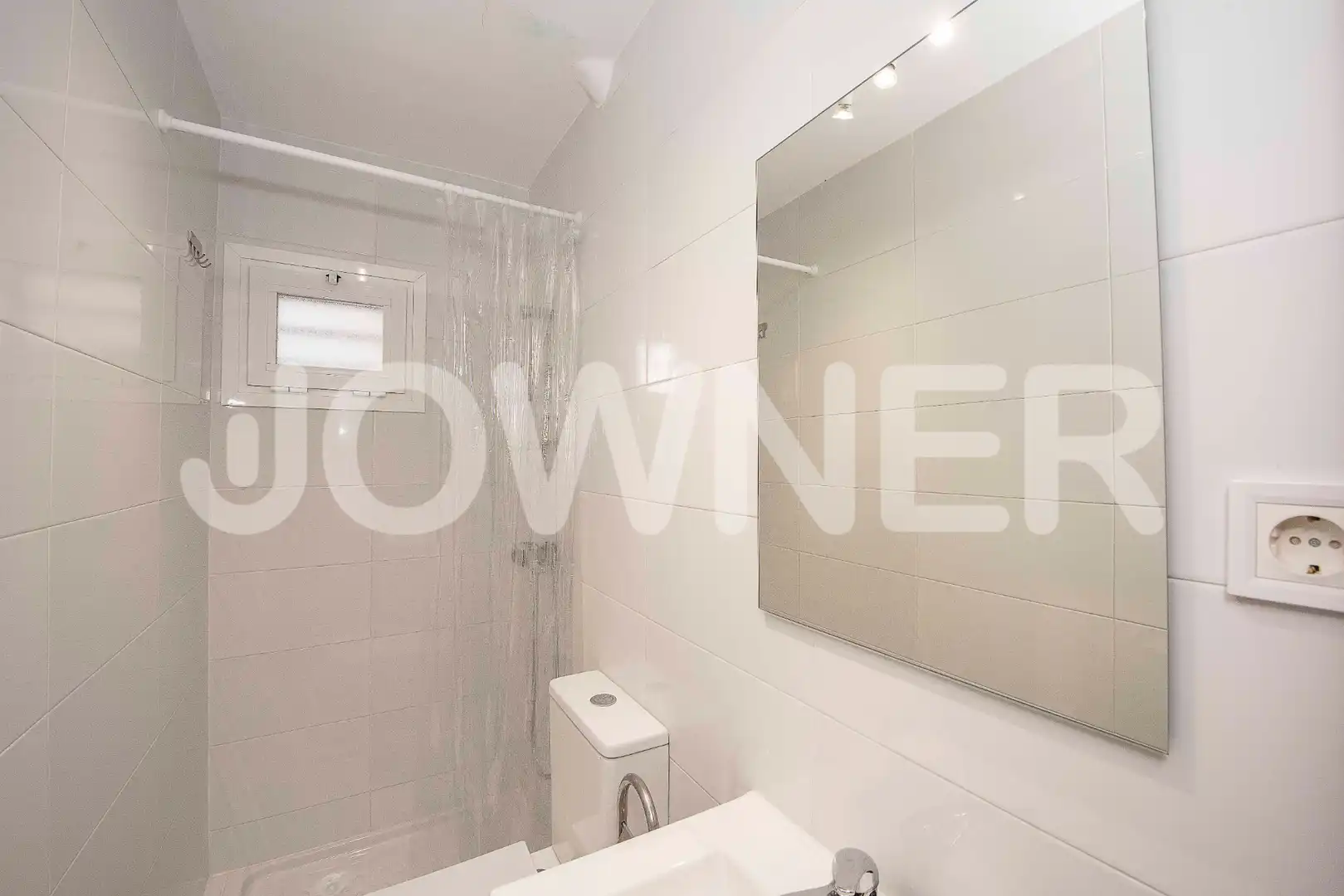 Badezimmer von Wohnung zur Miete in Madrid mit Heizung, Möbliert und Ofen