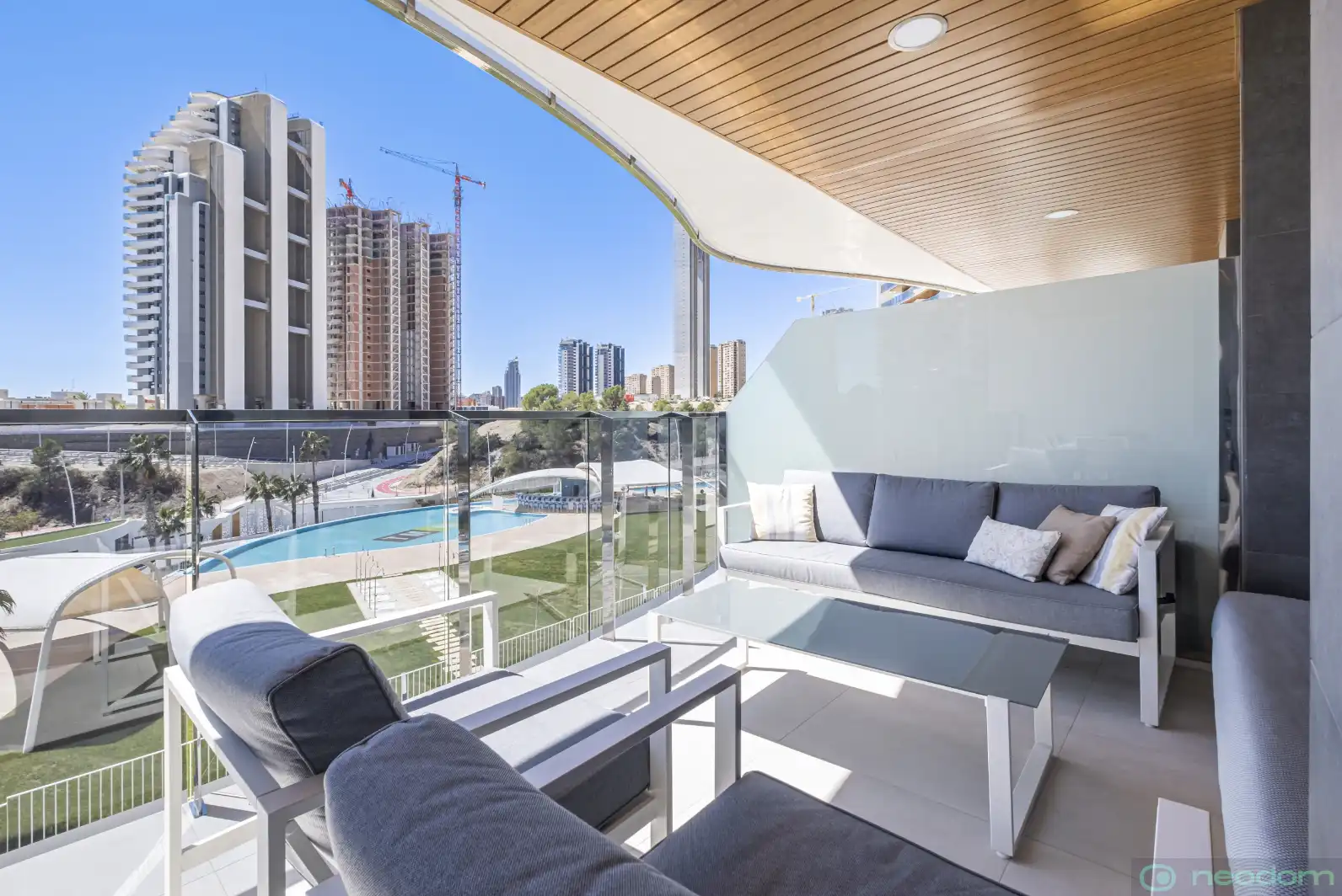Appartamento con piscina in vendita a Av. Guatemala, imagen 2