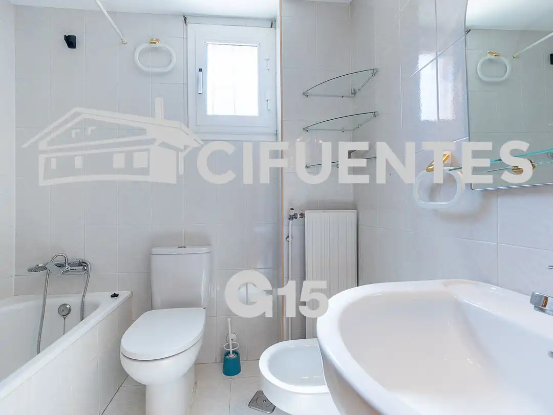 Flat with lift for sale in Txomin Agirre Pasealekua, imagen 23