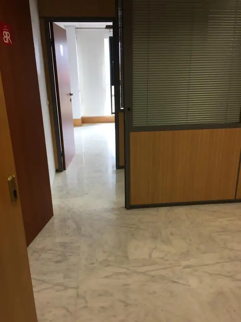 Büro zur Miete in Sevilla mit Klimaanlage