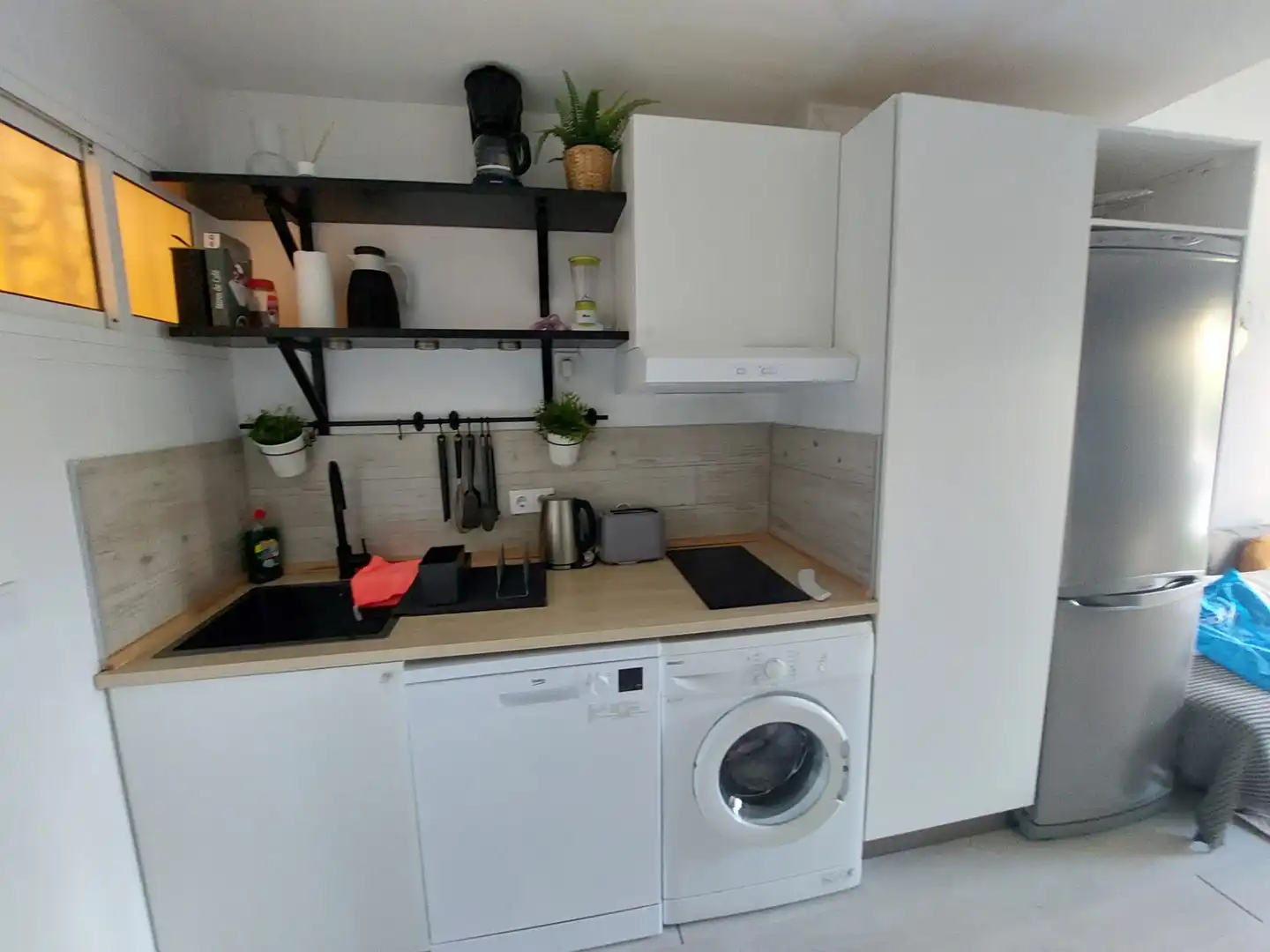 Kitchen of Study for sale in Benalmádena  with Air Conditioner, Terrace and Furnished