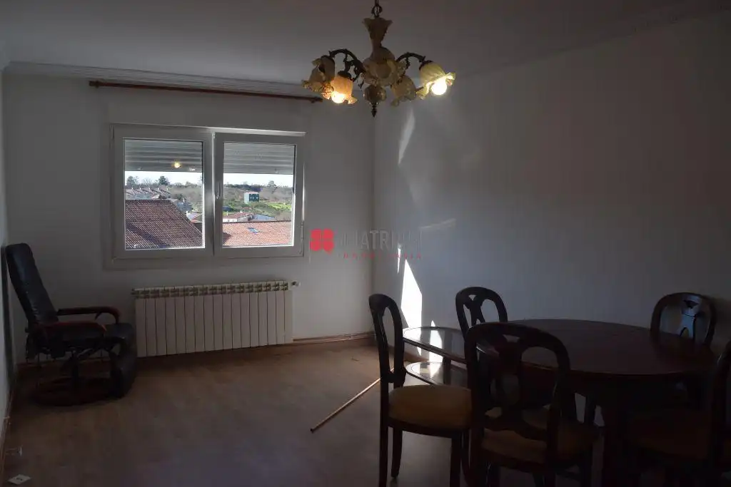 Sala de estar de Piso en venta en Santiago de Compostela  con Trastero