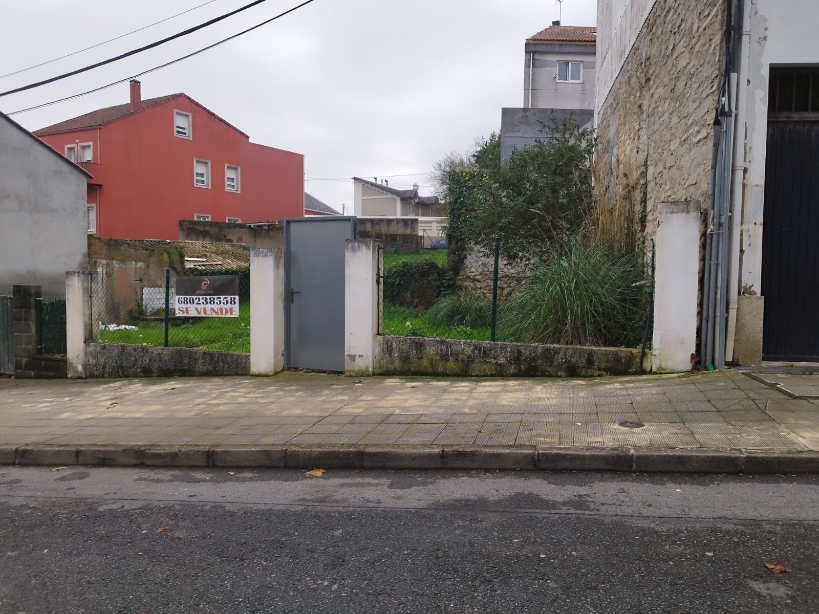 Exterior view of Residential for sale in Oleiros