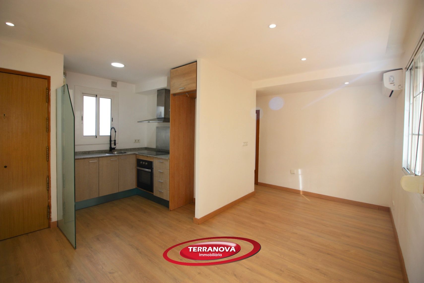 Kitchen of Flat for sale in Ripollet  with Air Conditioner, Terrace and Alarm