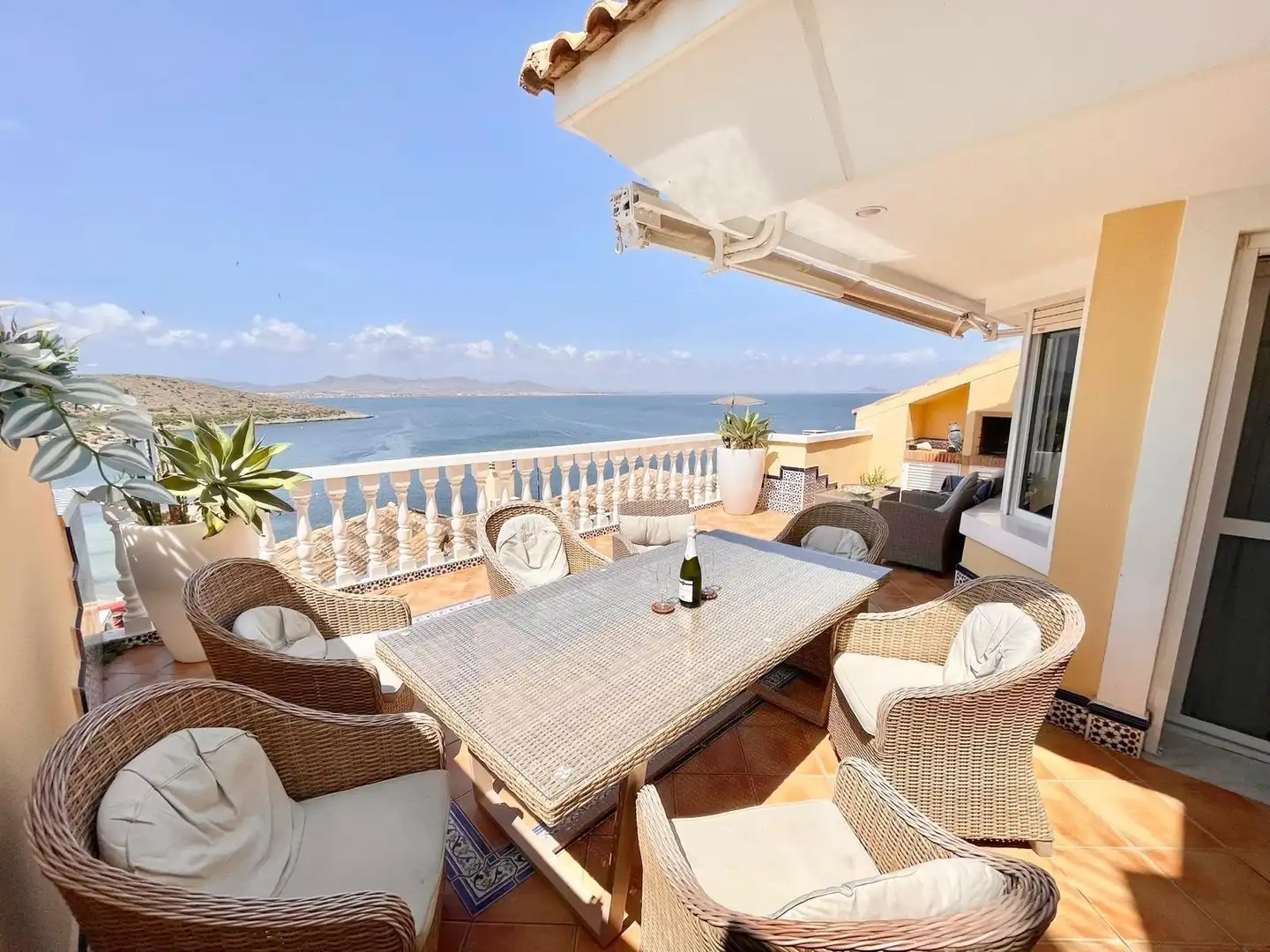Terrasse von Haus oder Chalet zur Miete in La Manga del Mar Menor mit Klimaanlage, Heizung und Terrasse