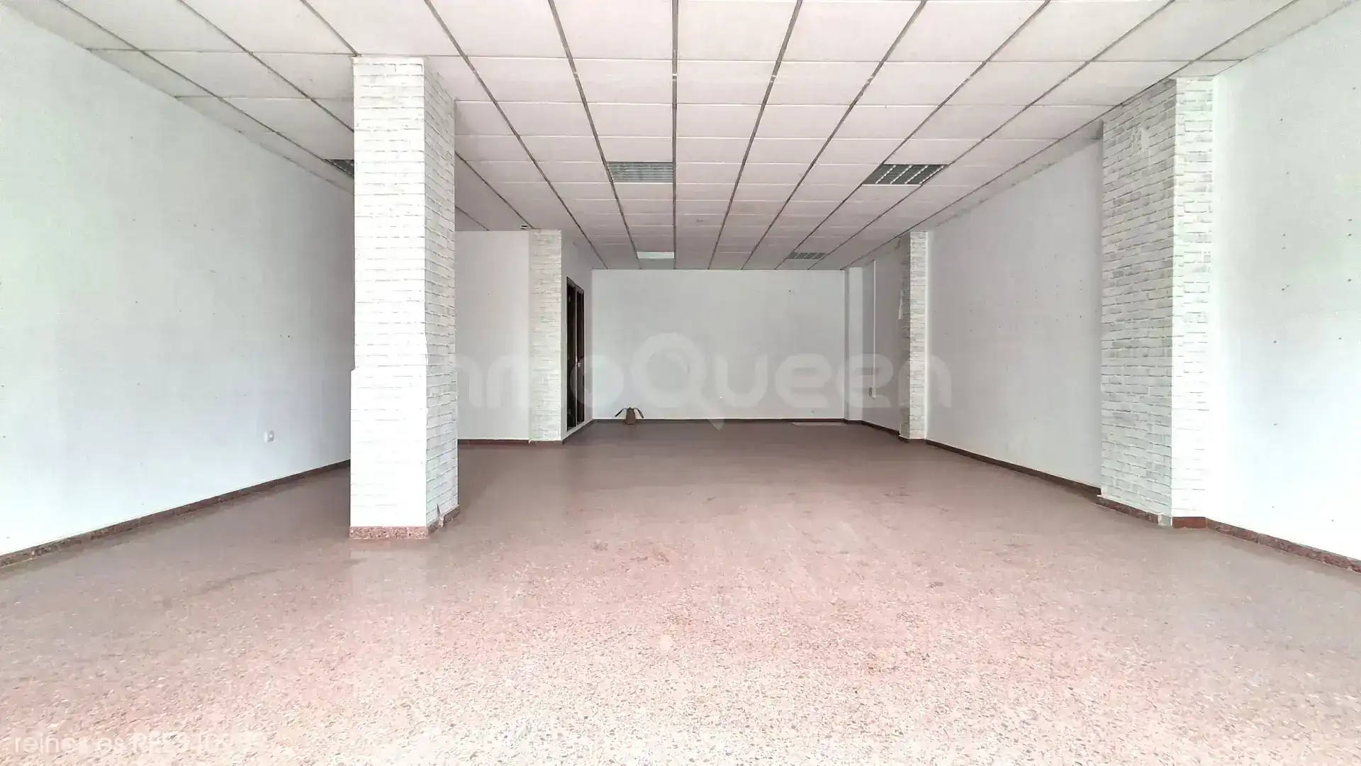 Local en venta en Lugones