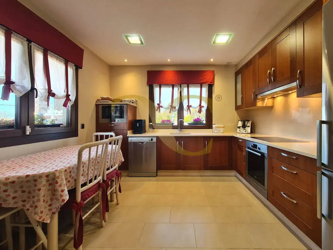 Cocina de Casa o chalet en venta en Siero con Calefacción, Terraza y Trastero