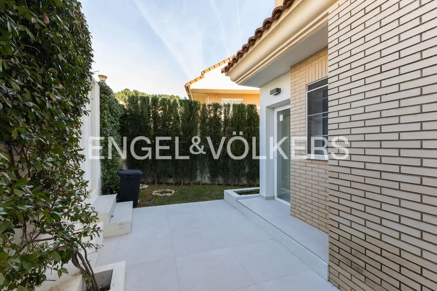 Terrace of Houses for sale in Chiva  with Air Conditioner, Heating and Private garden