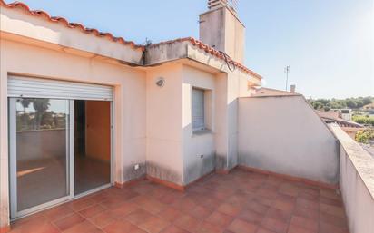 Terrace of Single-family semi-detached for sale in La Pobla de Montornès  