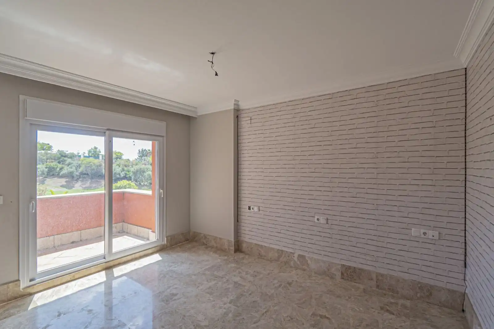 Chalet con piscina en venta en Calle Huerta Chica S/N, imagen 15