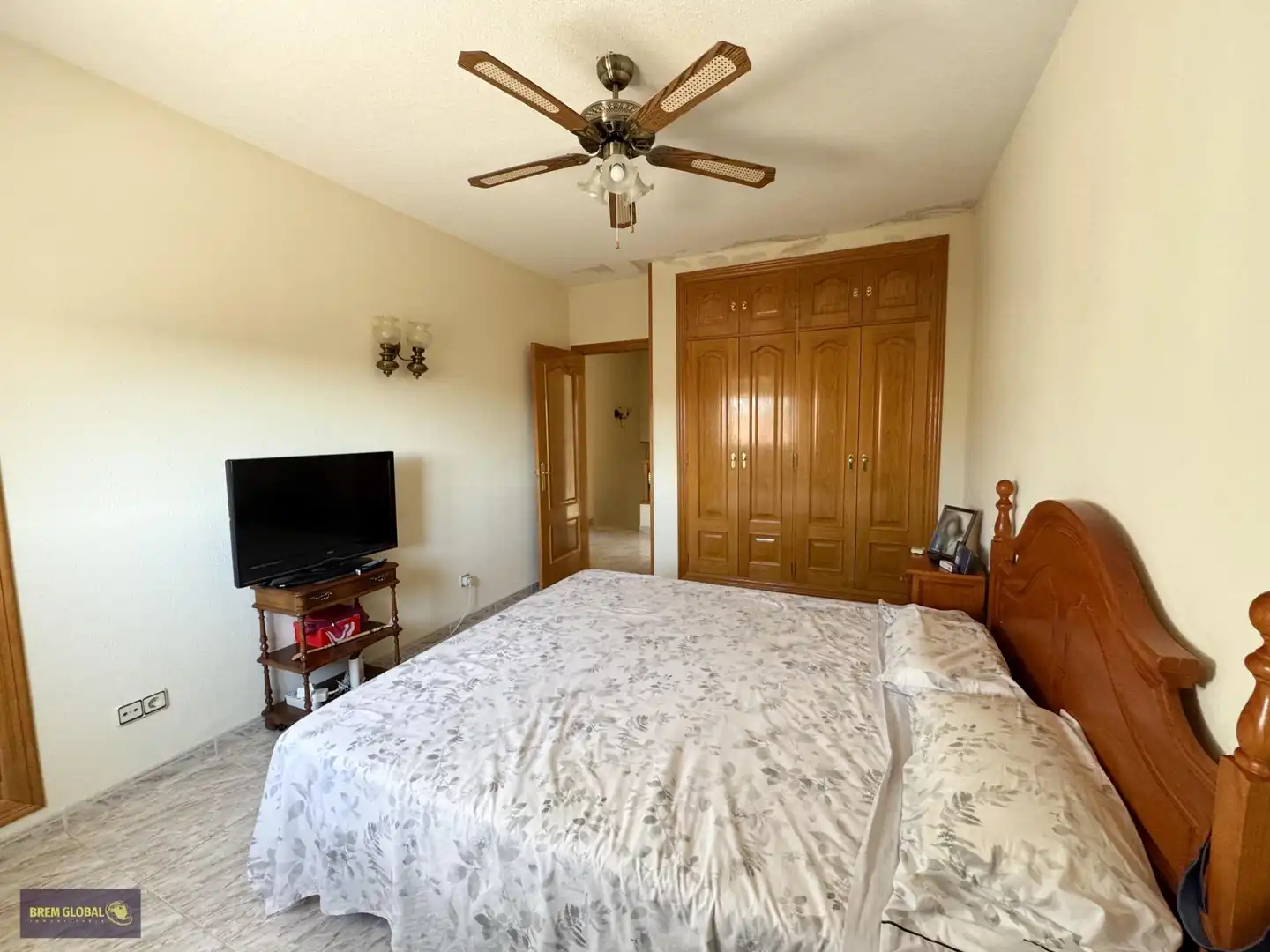 Bedroom of Houses for sale in La Cabrera  with Heating, Private garden and Swimming Pool