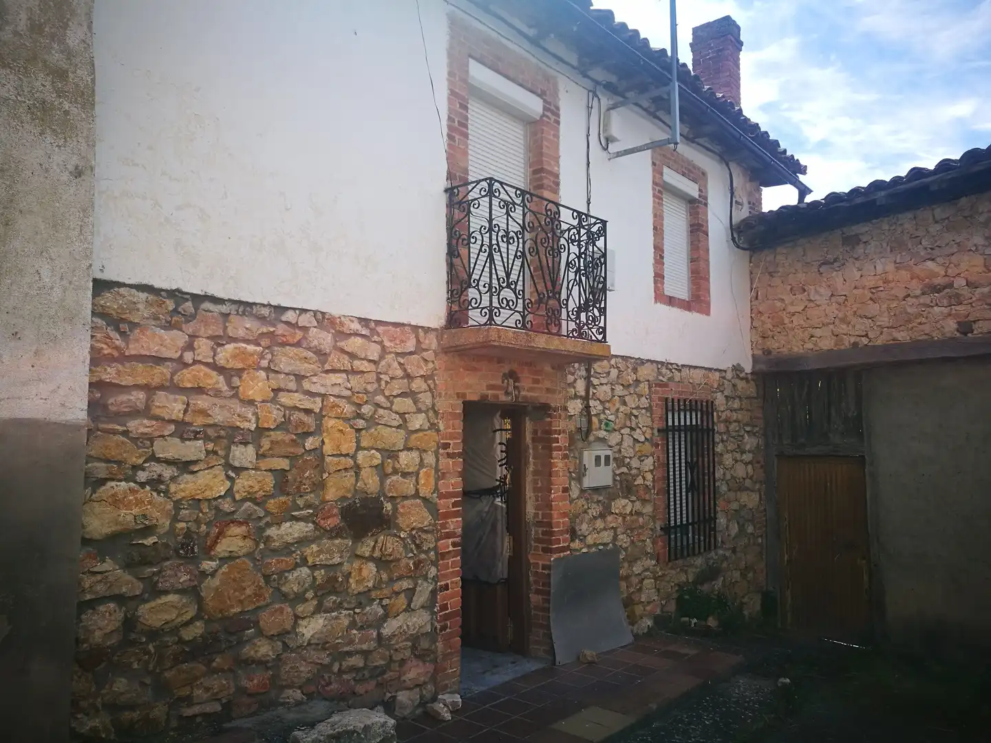 Vista exterior de Casa o xalet en venda en Prado de la Guzpeña
