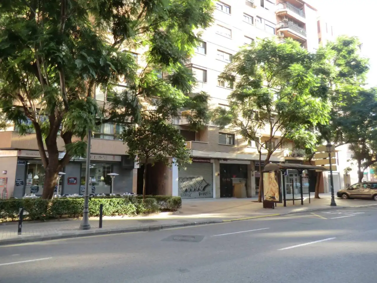 Außenansicht von Garage zur Miete in Valencia