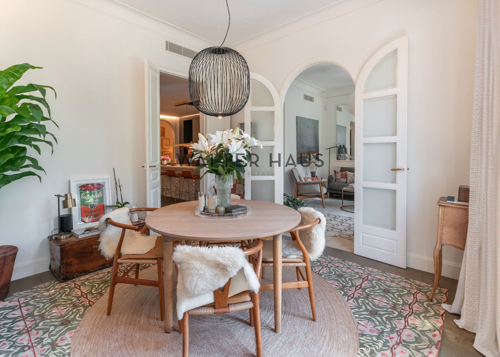 Dining room of Flat for sale in  Barcelona Capital  with Air Conditioner, Heating and Oven