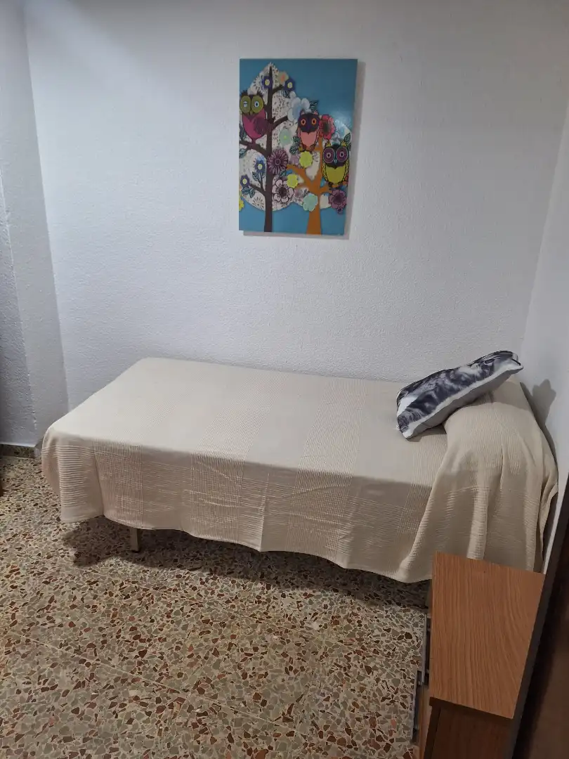 Schlafzimmer von Einfamilien-Reihenhaus zum Verkauf in Granada mit Terrasse, Möbliert und Ofen