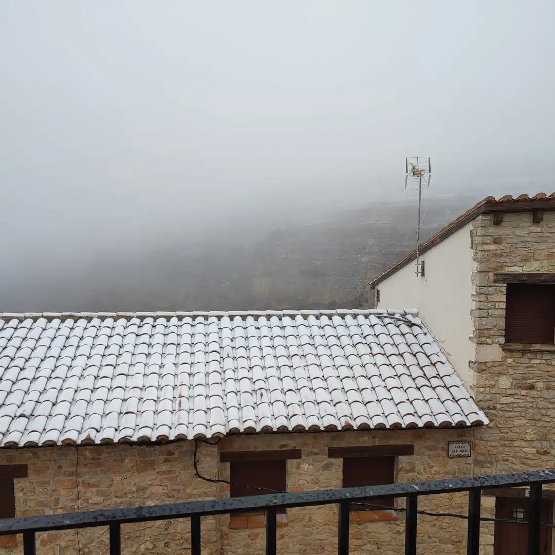 Vista exterior de Pis en venda en Gúdar amb Balcó