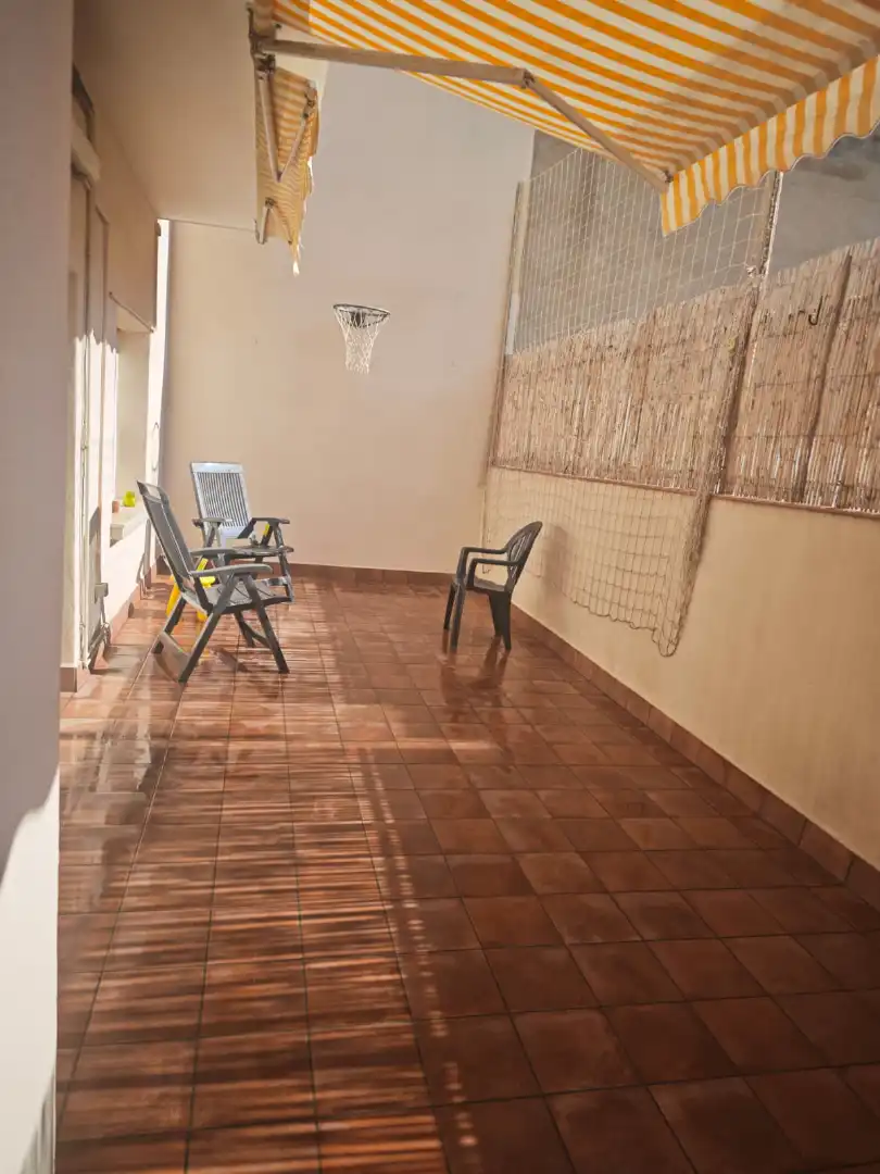 Terrasse von Erdgeschoss zum Verkauf in Badalona mit Heizung, Terrasse und Abstellraum