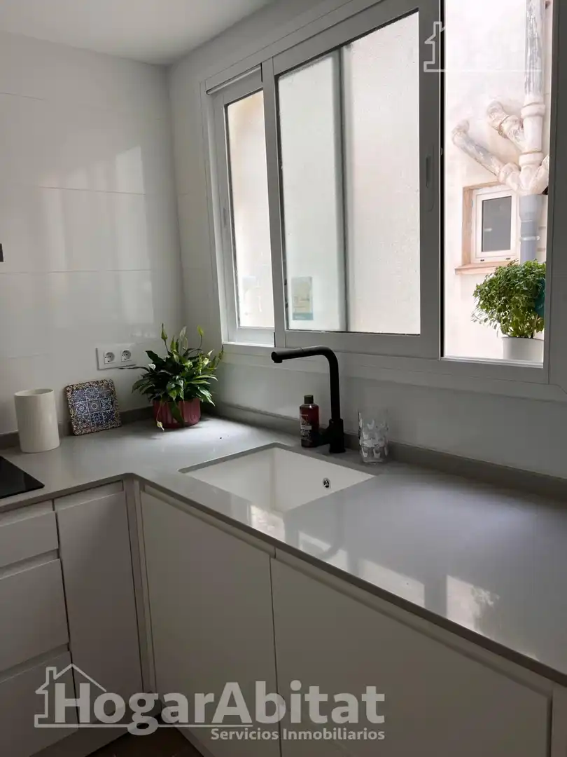 Cocina de Piso en venta en Paterna con Aire acondicionado y Balcón