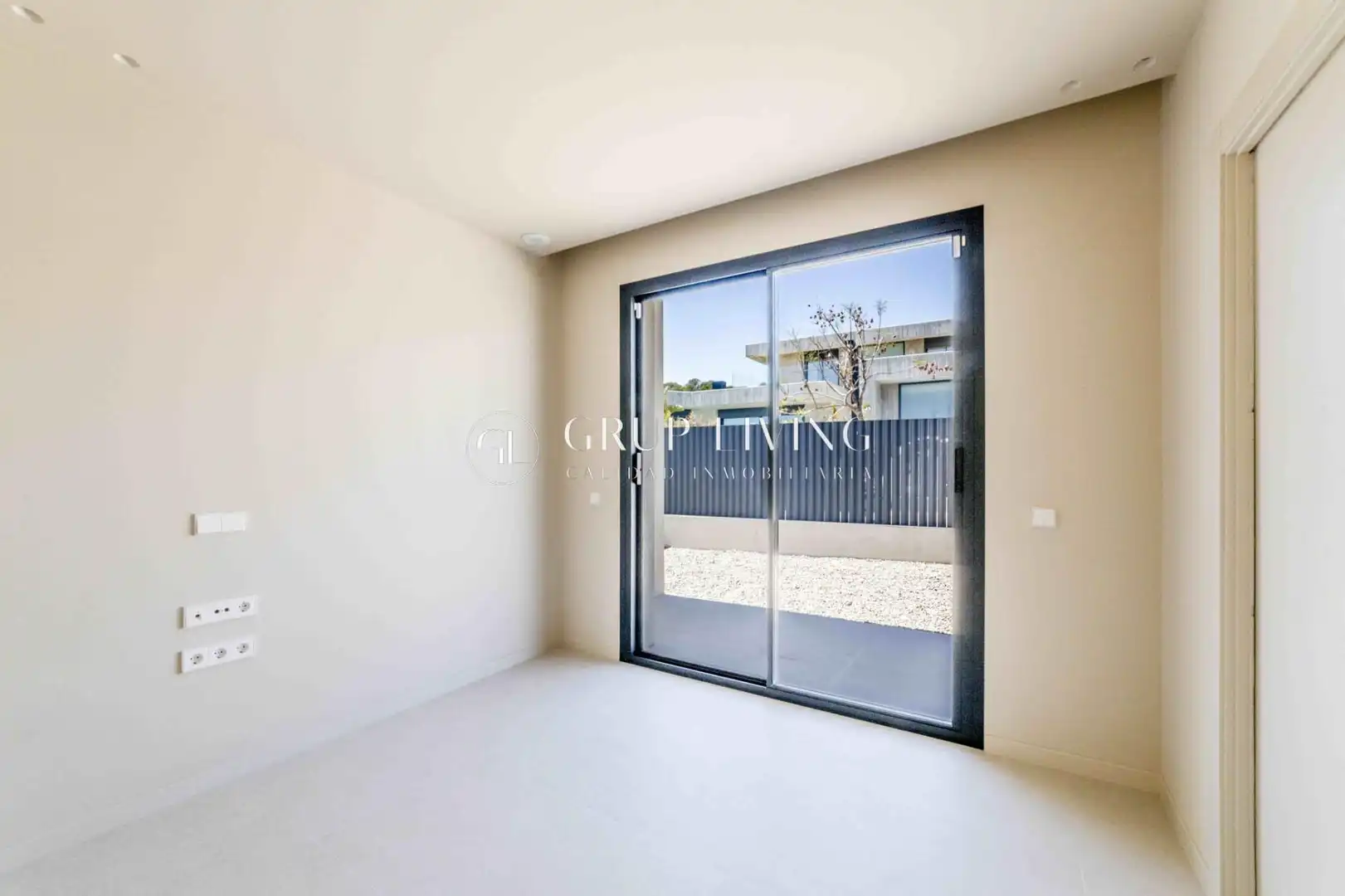 Habitación de Casa o chalet en venta en Sitges con Aire acondicionado, Calefacción y Jardín privado