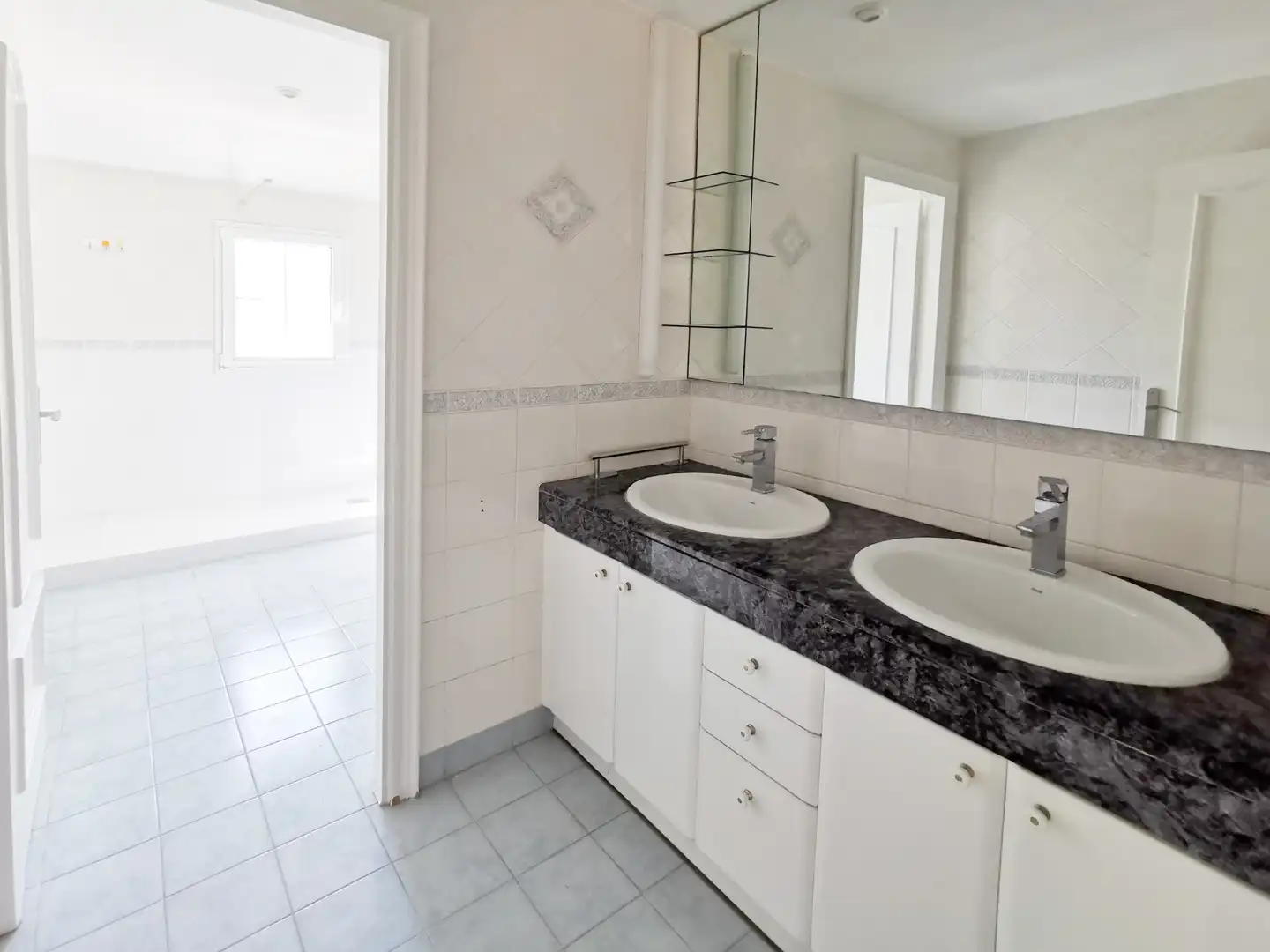Baño de Casa o chalet en venta en Sant Vicenç de Montalt con Aire acondicionado, Calefacción y Jardín privado