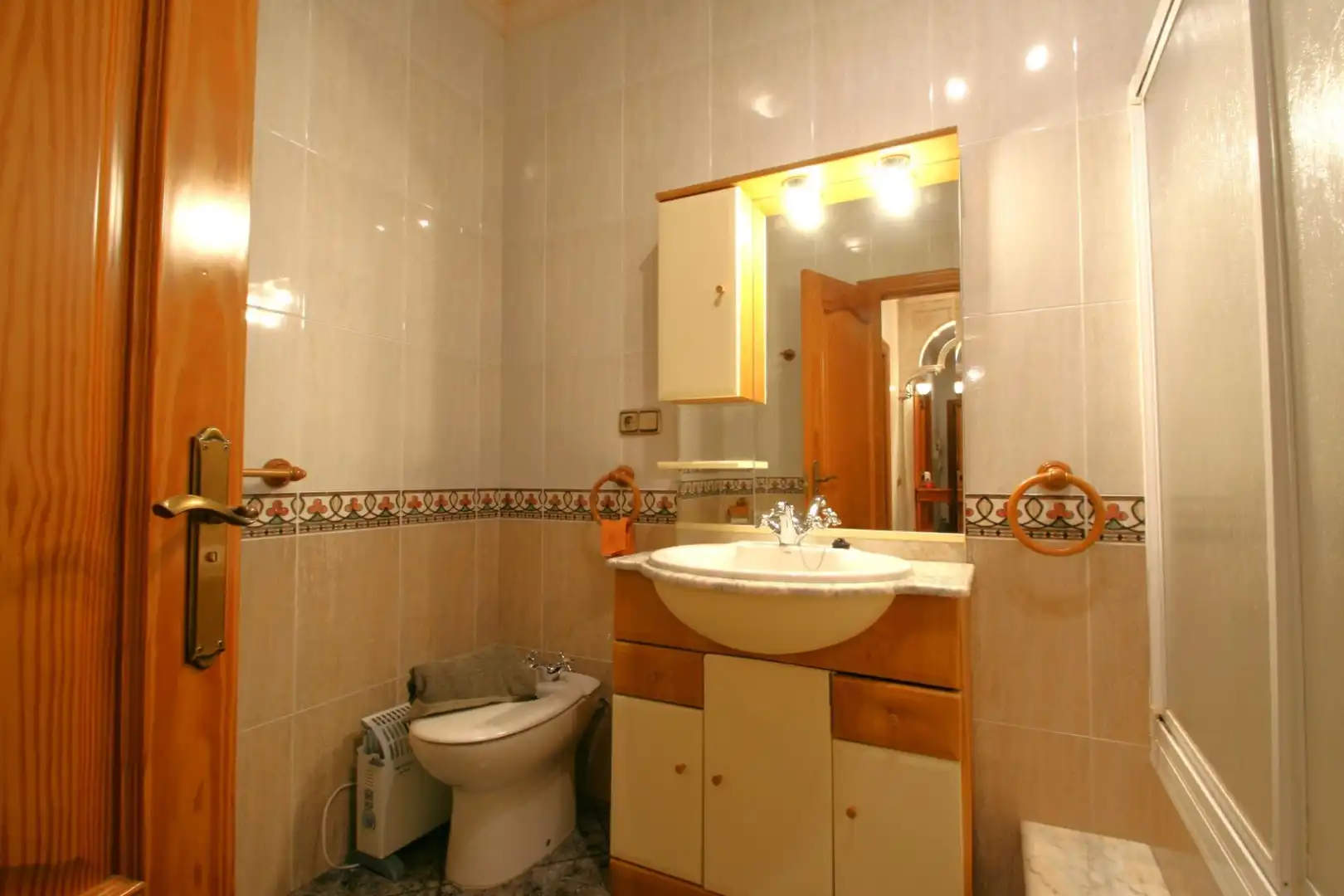 Baño de Piso en venta en Níjar con Aire acondicionado, Calefacción y Terraza