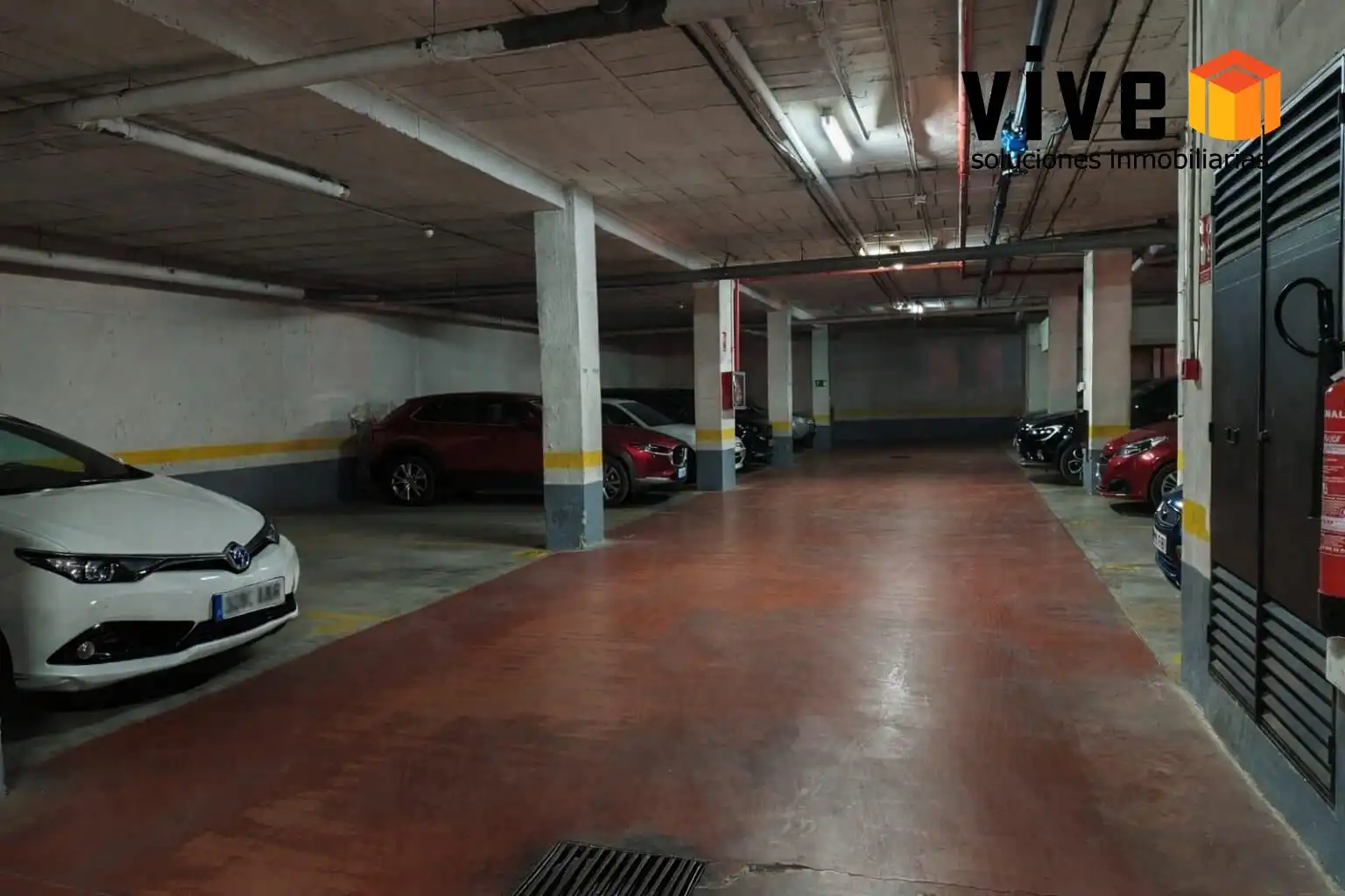 Parking of Flat for sale in Sevilla  with Terrace and Furnished