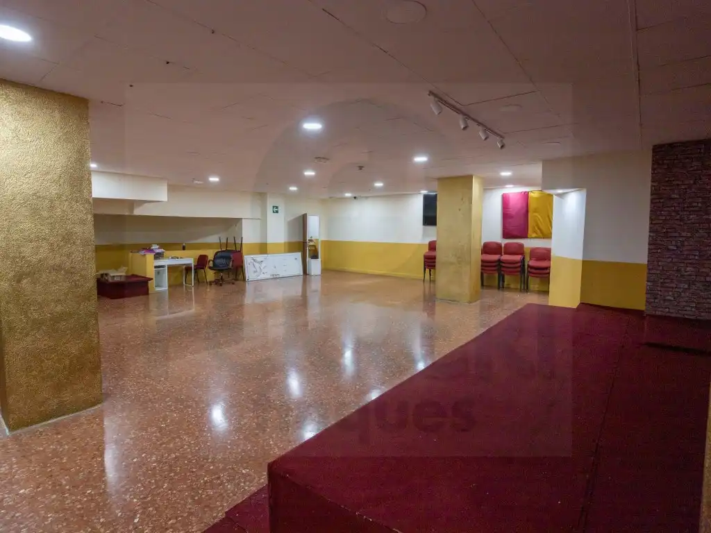 Local comercial en venda a Calle Mossen Camil Rosell, imagen 3