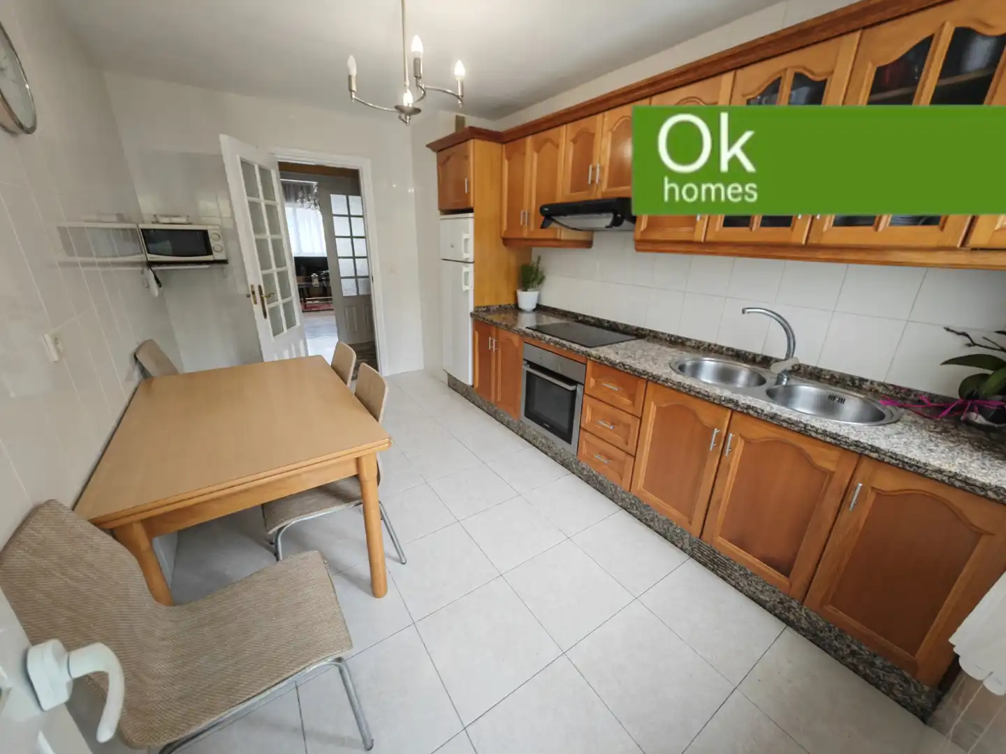 Cocina de Piso en venta en Betanzos con Calefacción, Parquet y Terraza