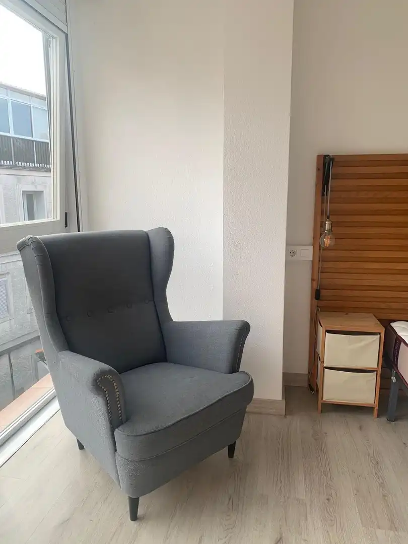 Living room of Apartments for rent in Ourense Capital   with Heating, Parquet flooring and Storage room