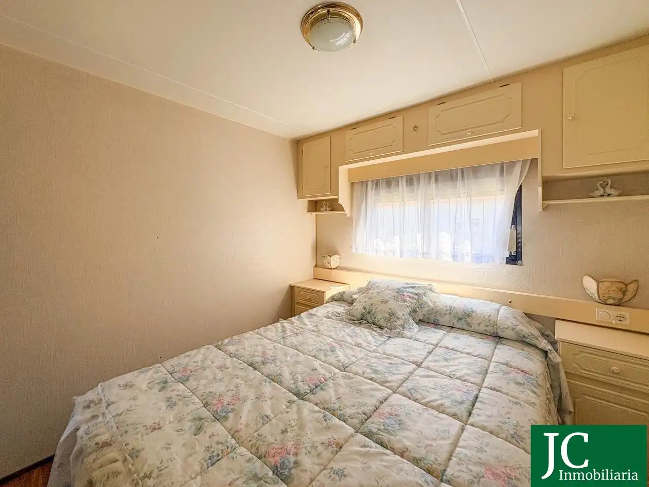 Bedroom of Houses for sale in Bárcena de Cicero  with Private garden, Storage room and Furnished